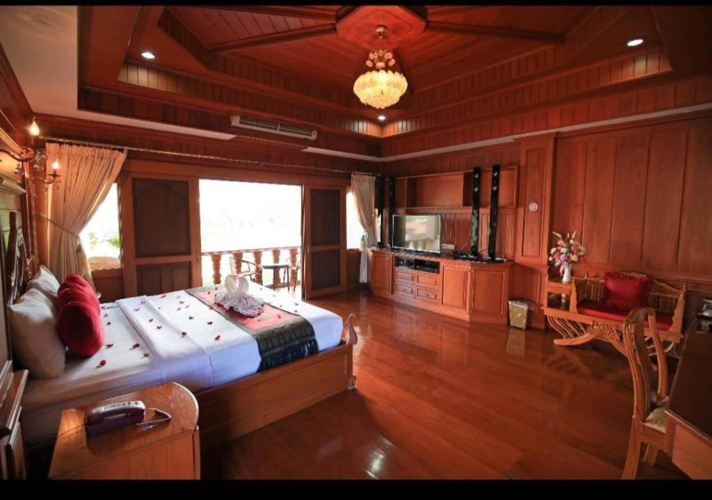 Ngamta Hotel Mae Hong Son Dış mekan fotoğraf