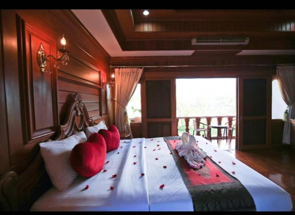 Ngamta Hotel Mae Hong Son Dış mekan fotoğraf