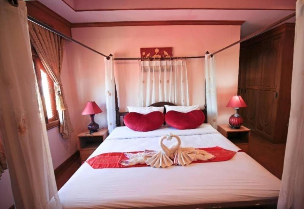 Ngamta Hotel Mae Hong Son Dış mekan fotoğraf