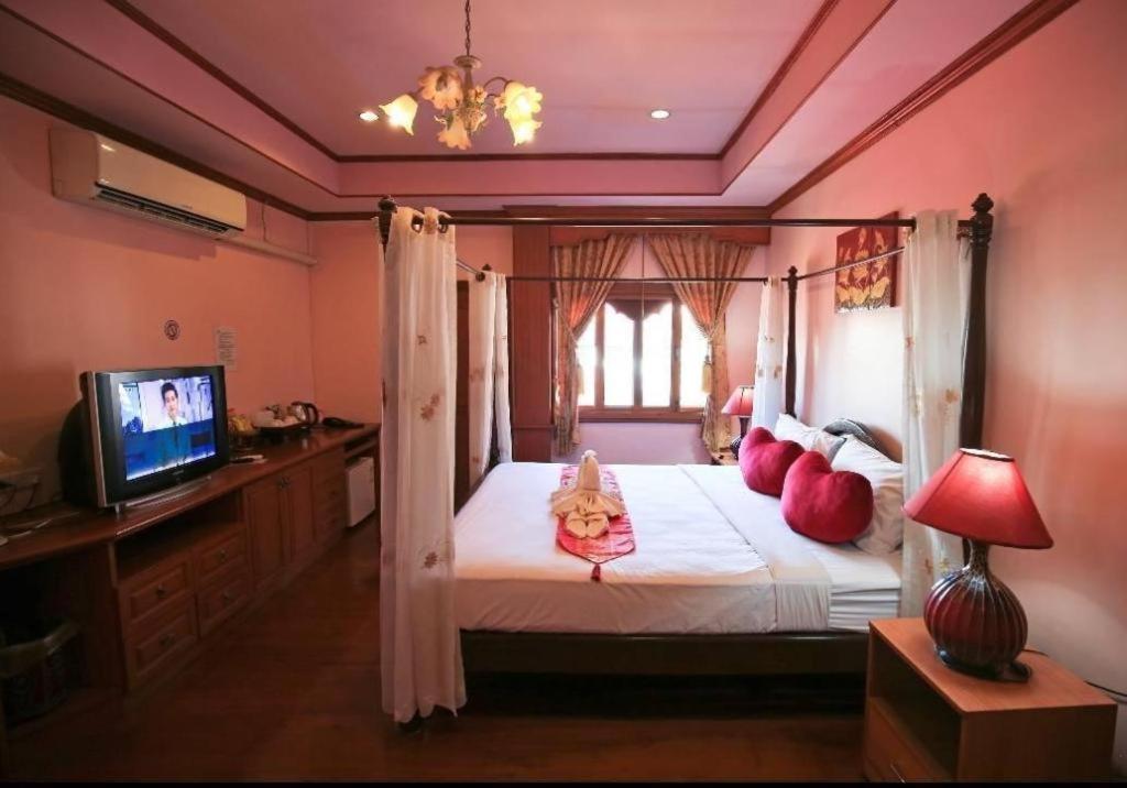 Ngamta Hotel Mae Hong Son Dış mekan fotoğraf